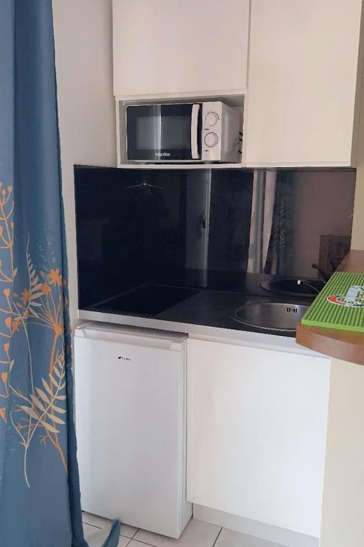 Appart hôtel Apt 107 - Résidence touristique à l'anse Mitan accessible aux personnes à mobilité reduite Les Trois-Ilets