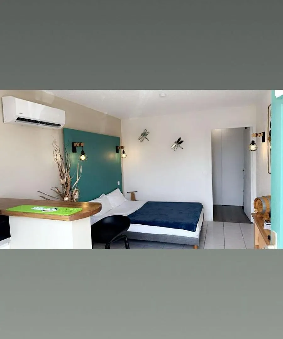 Apt 107 - Résidence touristique à l'anse Mitan accessible aux personnes à mobilité reduite Les Trois-Ilets Appart hôtel